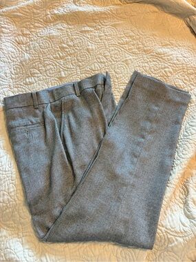 Lot of Boys Gray Herringbone Dress Pants + 2 White Dress Shirts Size 14 / 16
